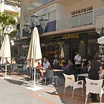 Lägenhet 2 Bedroom 2 Bathroom In The Heart Of With Big Terrace And Free Parking Space Close To Fuengirola