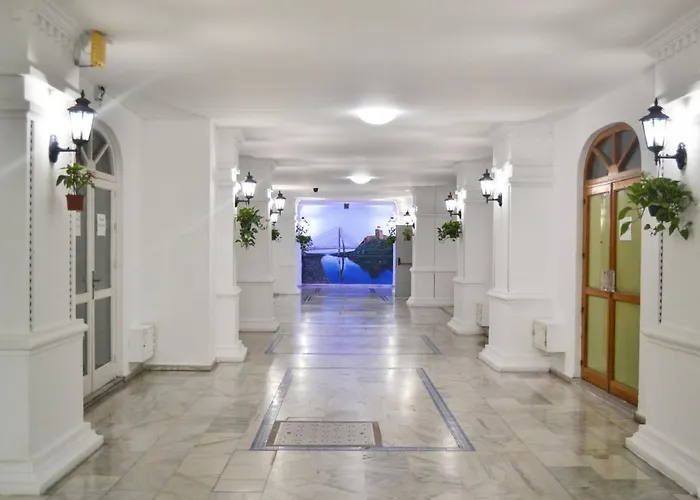 2 Bedroom 2 Bathroom In The Heart Of With Big Terrace And Free Parking Space Close To Fuengirola