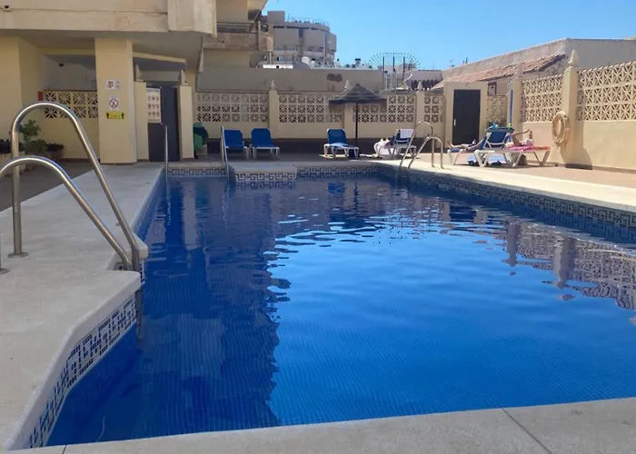 דירה 2 Bedroom 2 Bathroom In The Heart Of With Big Terrace And Free Parking Space Close To