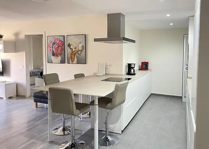 2 Bedroom 2 Bathroom In The Heart Of With Big Terrace And Free Parking Space Close To