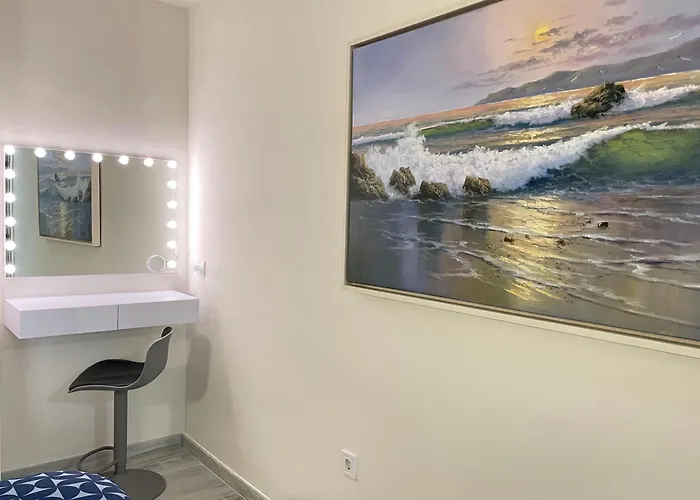 2 Bedroom 2 Bathroom In The Heart Of With Big Terrace And Free Parking Space Close To Apartamento *