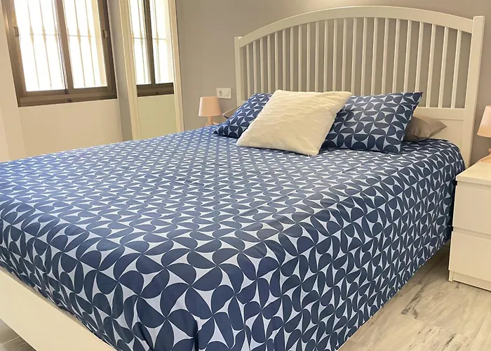 2 Bedroom 2 Bathroom In The Heart Of With Big Terrace And Free Parking Space Close To * פואנגירולה