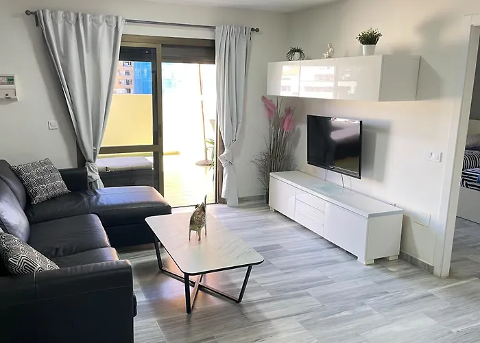דירה 2 Bedroom 2 Bathroom In The Heart Of With Big Terrace And Free Parking Space Close To *