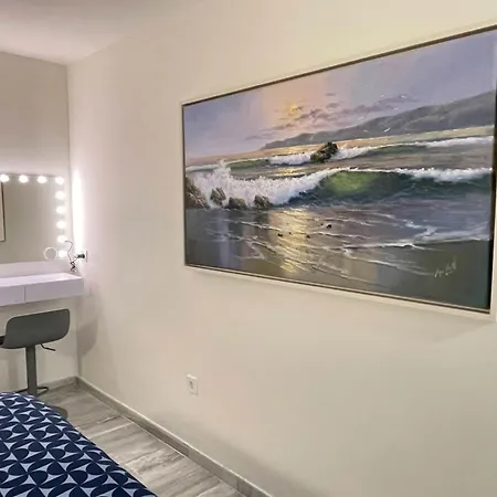 דירה 2 Bedroom 2 Bathroom In The Heart Of With Big Terrace And Free Parking Space Close To